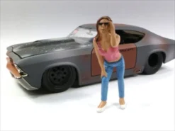 Look Out Girl Erika Figure For 1:24 Scale Diecast Car Models American Diorama 23818