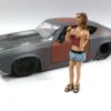 Look Out Girl Monica Figure For 1:24 Scale Diecast Car Models American Diorama 23819