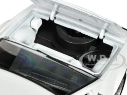 Lotus Esprit S2 Type 79 White NEX Models Series 1/24 Diecast Model Car Welly 24034W-WH