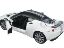 Lotus Evora S Matt White 1/24 Diecast Model Car Motormax 79505