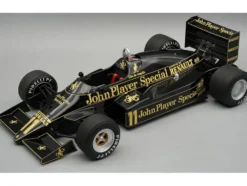 Lotus 94T #11 Elio de Angelis