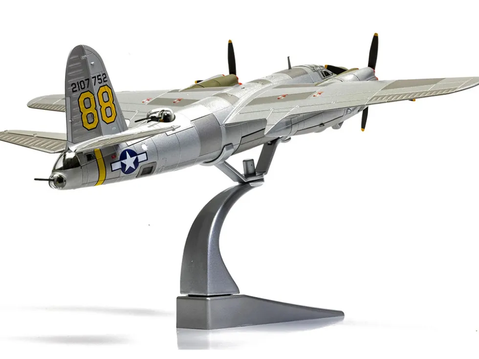 Martin B-26C-45-MO Marauder Aircraft "42-107752, Miss Arkansas, 444th BS, 320th BG, 12th Air Force" (1944) United States Army Air Forces "The Aviation Archive" Series 1/72 Diecast Model by Corgi
