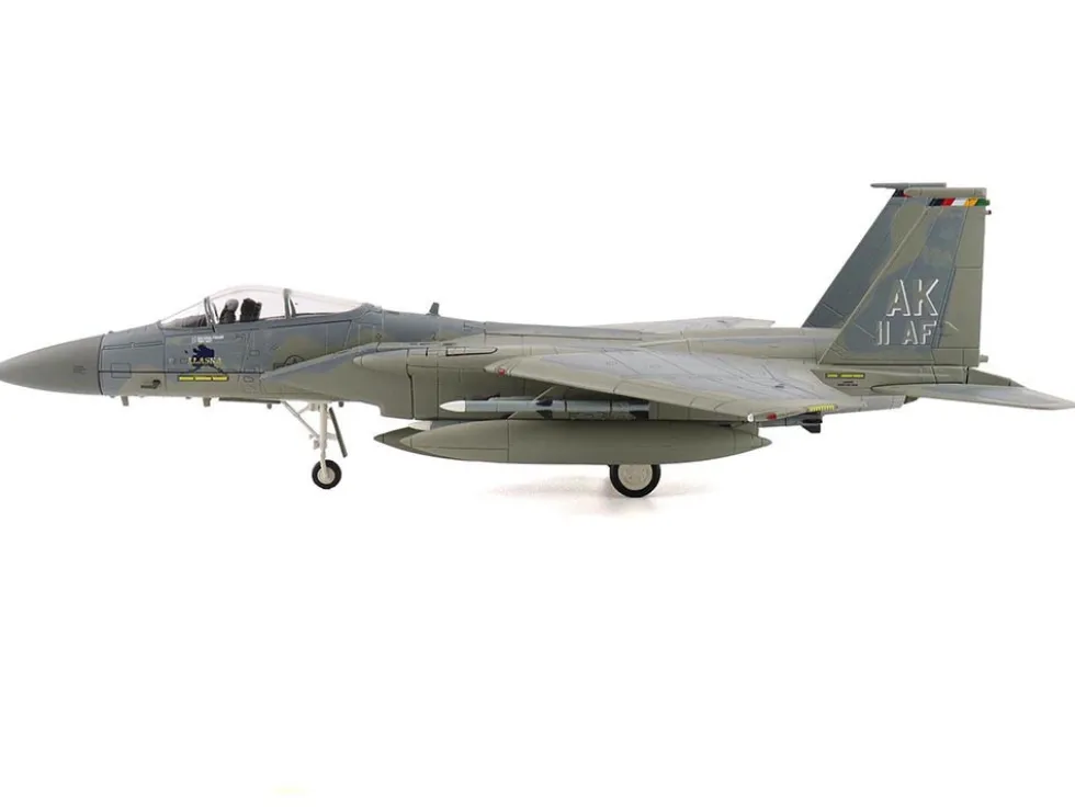 McDonnell Douglas F-15C Eagle Fighter Aircraft "85-0111, 11th Air Force, Elmendorf Air Force Base, Alaska" United States Air Force "Air Power Series" 1/72 Diecast Model by Hobby Master