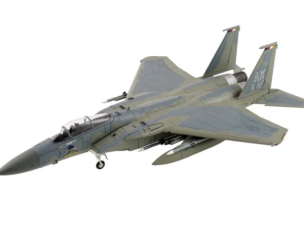 McDonnell Douglas F-15C Eagle Fighter Aircraft "85-0111, 11th Air Force, Elmendorf Air Force Base, Alaska" United States Air Force "Air Power Series" 1/72 Diecast Model by Hobby Master