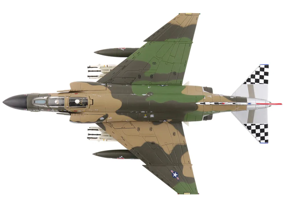 McDonnell Douglas F-4C Phantom II Fighter-Bomber Aircraft "63-7666, William Tell, 57th FIS, Keflavik Airport, Iceland" (1977) United States Air Force "Air Power Series" 1/72 Diecast Model by Hobby Master