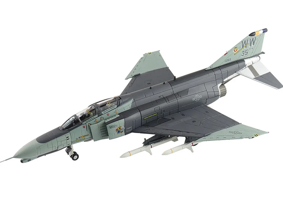 McDonnell Douglas F-4G Phantom II Fighter-Bomber Aircraft "Wild Weasels, 69-7253, 561st TFS, 35th TFW, George AFB" (1991) United States Air Force "Air Power Series" 1/72 Diecast Model by Hobby Master