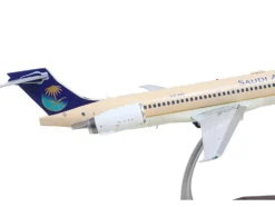 McDonnell Douglas MD-90 Commercial Aircraft "Saudia Airlines" (HZ-API) Beige with Blue Tail "Gemini 200" Series 1/200 Diecast Model Airplane by GeminiJets