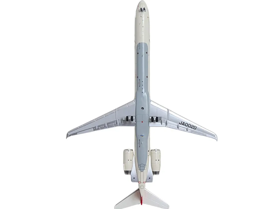 McDonnell Douglas MD-90 Commercial Aircraft "Japan Airlines" (JA002D) White with Red Tail "Gemini 200" Series 1/200 Diecast Model Airplane by GeminiJets