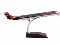 McDonnell Douglas MD 82 Commercial Aircraft USAir Silver with Red Stripes Gemini 200 Series 1/200 Diecast Model Airplane GeminiJets G2USA471