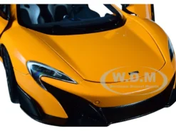 McLaren 675LT McLaren Orange 1/18 Model Car Autoart 76048
