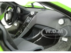 McLaren 675LT Napier Green Black Wheels 1/18 Model Car Autoart 76049