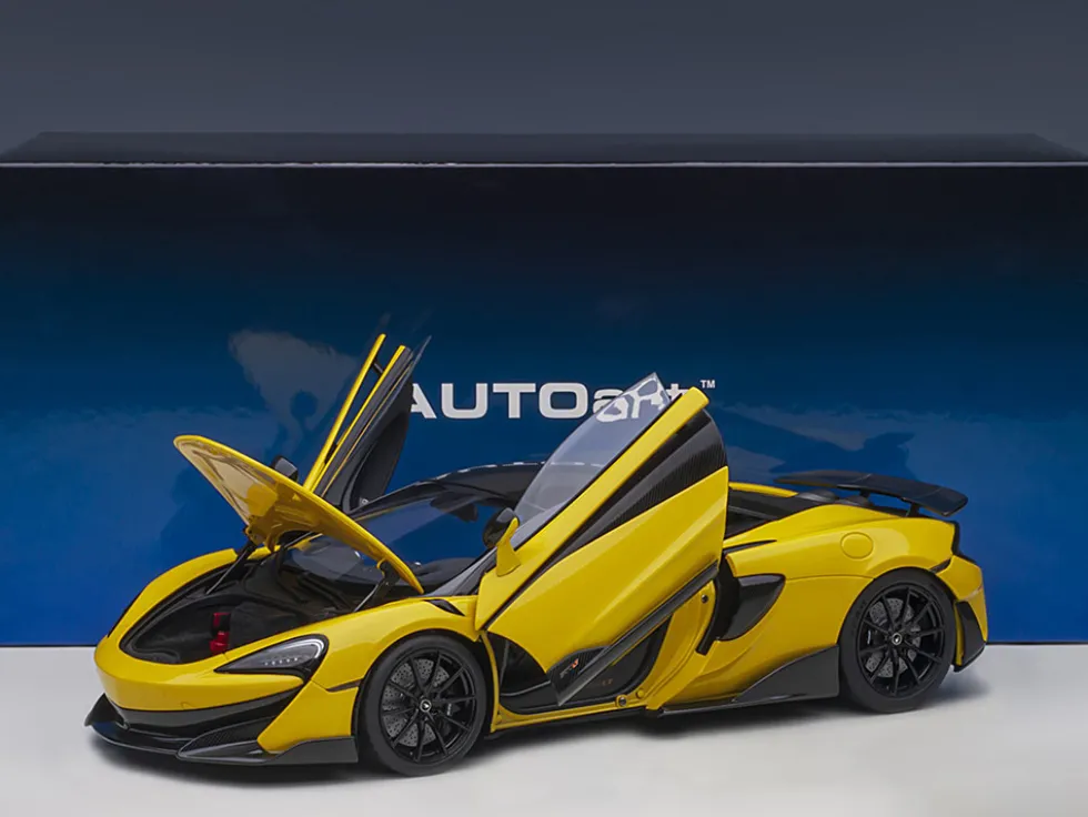 McLaren 600LT Sicilian Yellow and Carbon 1/18 Model Car Autoart 76082