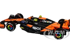 McLaren MCL38 #4 Lando Norris 