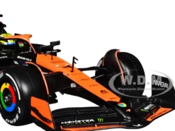 McLaren MCL38 #4 Lando Norris 