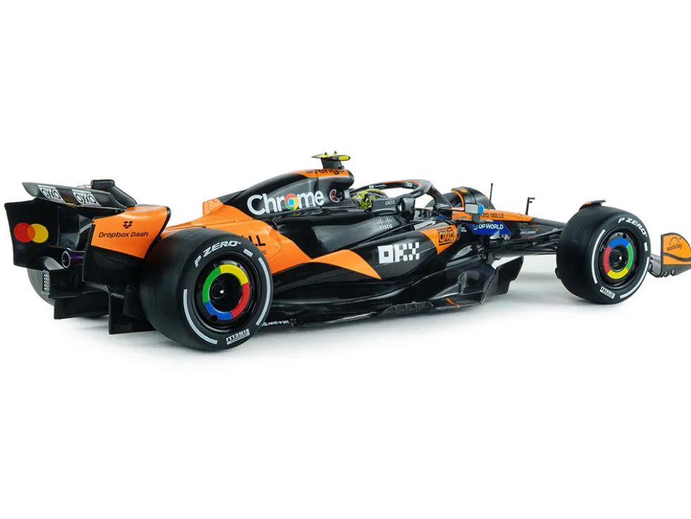 McLaren MCL39 #4 Lando Norris "OKX" Winner Formula One F1 "Australian GP" (2025) "Competition" Series 1/18 Diecast Model Car by Solido