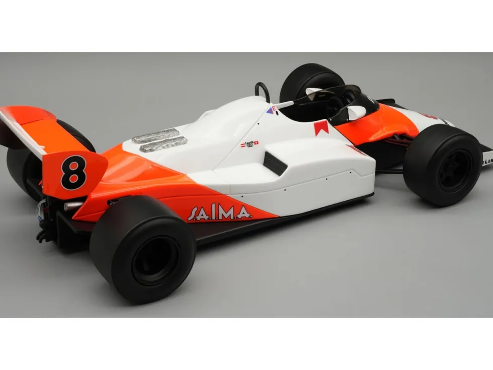McLaren MP4/1C #8 Niki Lauda 2nd Place Formula One F1 "United States GP West" (1983) with Display Case "Mythos Series" Limited Edition to 40 pieces Worldwide 1/18 Model Car by Tecnomodel
