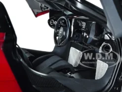 McLaren Speedtail Volcano Red Metallic with Black Top and Suitcase Accessories 1/18 Model Car Autoart 76087