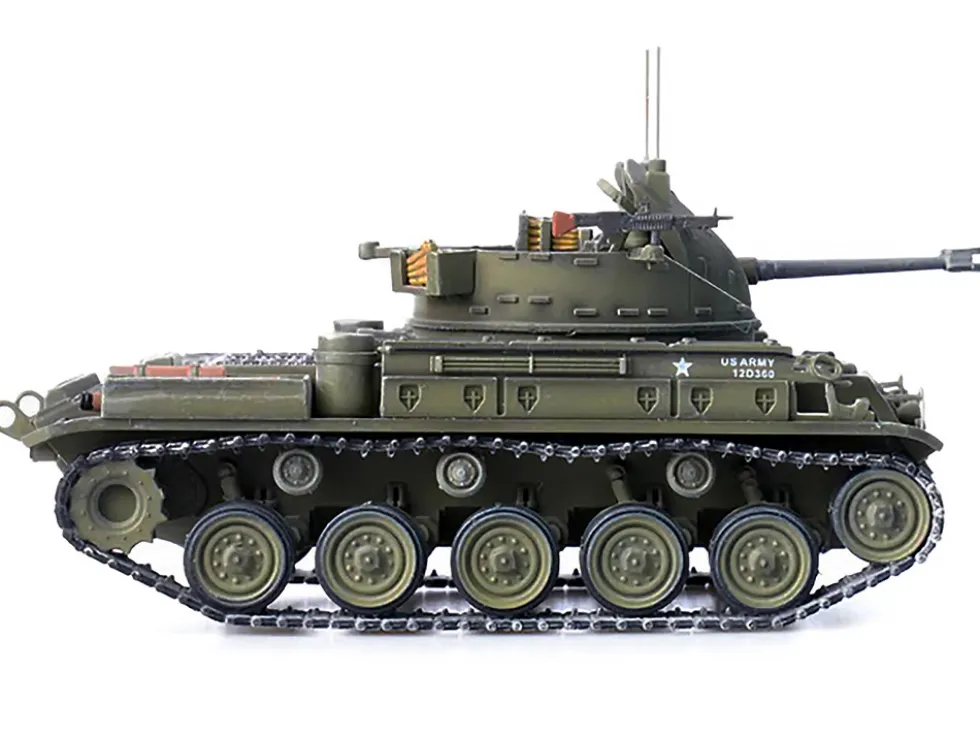 M42 Duster Self-Propelled Anti-Aircraft Gun Delta Dud's US Army Vietnam War II Field Force 5th Battalion 2nd Field Artillery Regimen 1/72 Diecast Model Panzerkampf 12211PH