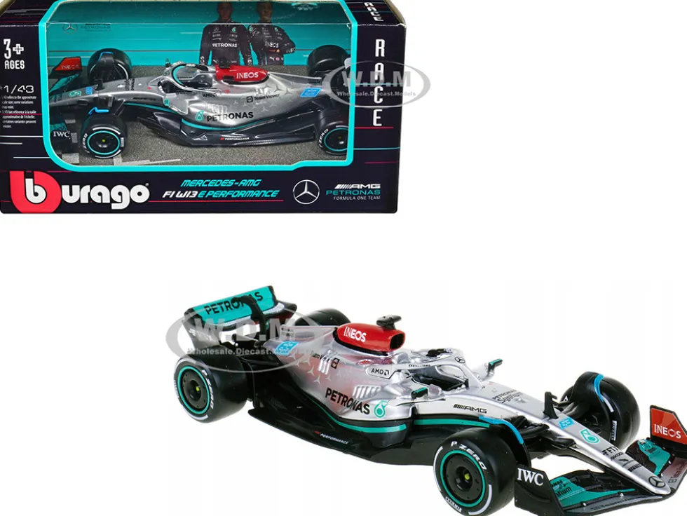 Mercedes AMG F1 W13 E Performance #63 George Russell F1 Formula One World Championship 2022 1/43 Diecast Model Car Bburago 38065GR