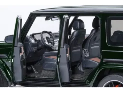 2019 Mercedes-Benz AMG G63 Emerald Green Metallic 1/18 Model Car by Autoart