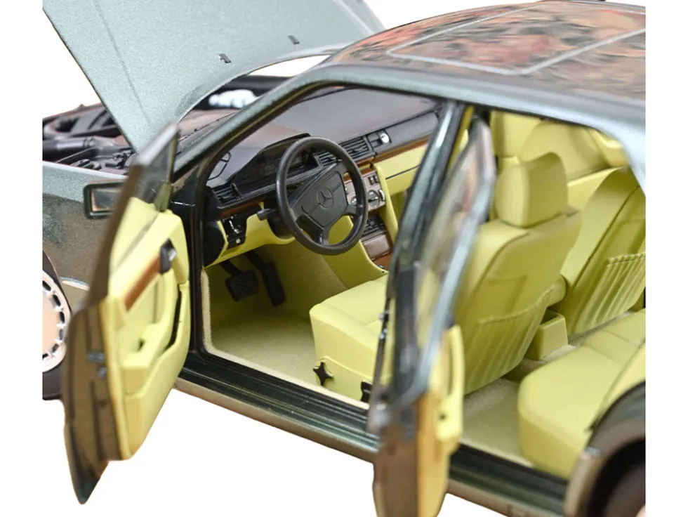 1990 Mercedes-Benz 230 E Night Green Metallic with Green Interior 1/18 Diecast Model Car by Norev
