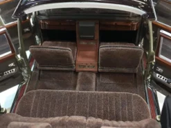 1965-1981 Mercedes Benz 600 Pullman W100 Landaulet Limousine Convertible Functional Softtop Gold Limited Edition 800 pieces Worldwide 1/18 Diecast Model Car CMC M-217