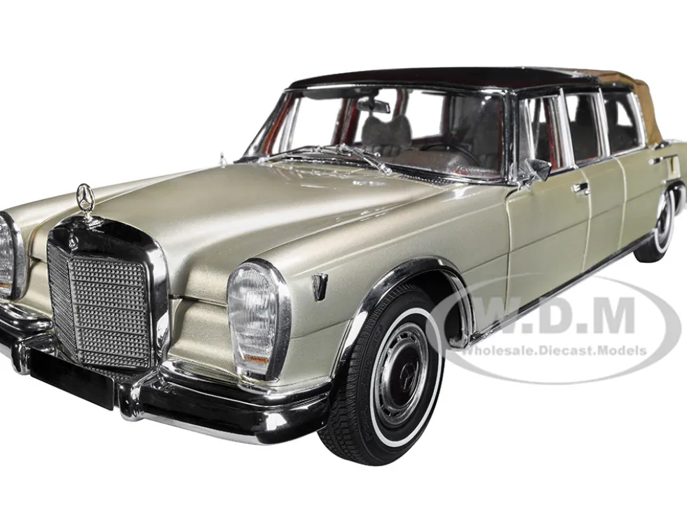 1965-1981 Mercedes Benz 600 Pullman W100 Landaulet Limousine Convertible Functional Softtop Gold Limited Edition 800 pieces Worldwide 1/18 Diecast Model Car CMC M-217