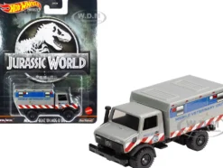 Mercedes-Benz Unimog U 1300 L Mobile Veterinary Unit MVU-12 Jurassic World 2015 Movie Diecast Model Car Hot Wheels HCP08