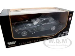 Mercedes Mclaren SLR Metallic Black 1/24 Diecast Model Car Motormax 73306