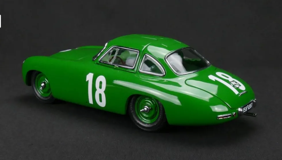 1952 Mercedes 300 SL Great Price of Bern GP #18 Karl Kling 1/18 Diecast Model Car CMC M-158
