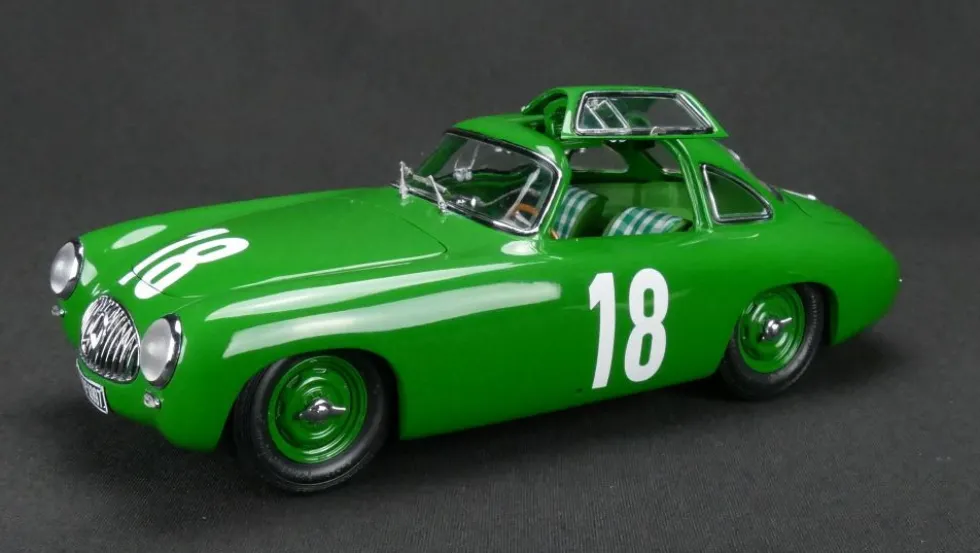 1952 Mercedes 300 SL Great Price of Bern GP #18 Karl Kling 1/18 Diecast Model Car CMC M-158