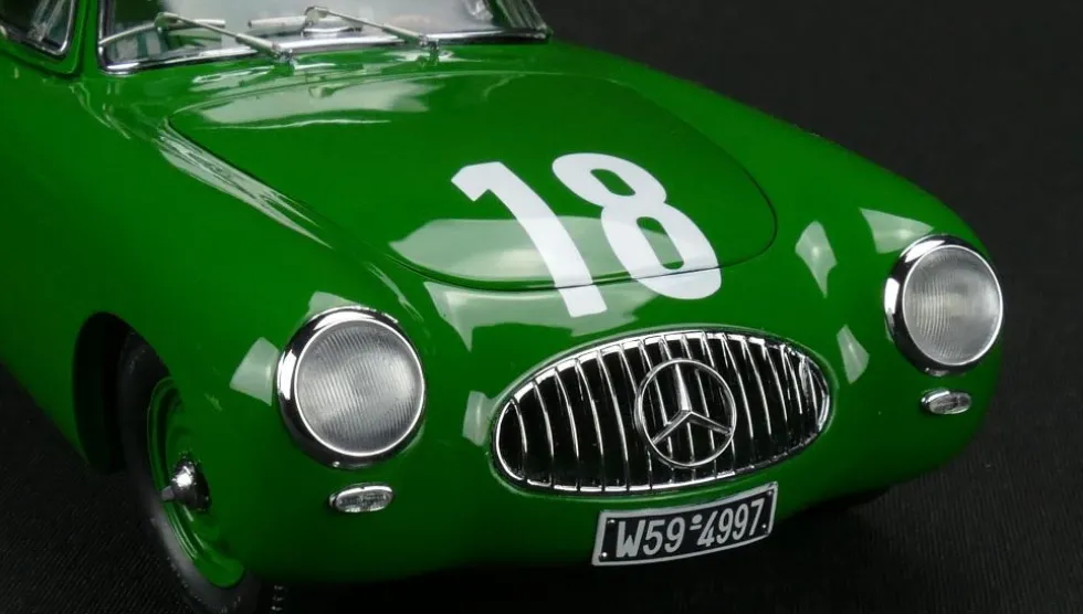 1952 Mercedes 300 SL Great Price of Bern GP #18 Karl Kling 1/18 Diecast Model Car CMC M-158