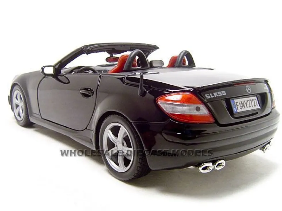 2005 Mercedes SLK55 AMG Black 1/18 Diecast Model Car Motormax 73162