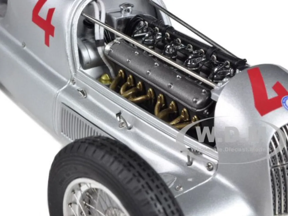 1935 Mercedes W25 #4 Luigi Fagioli Sieger GP Monaco 1/18 Diecast Model Car CMC 104