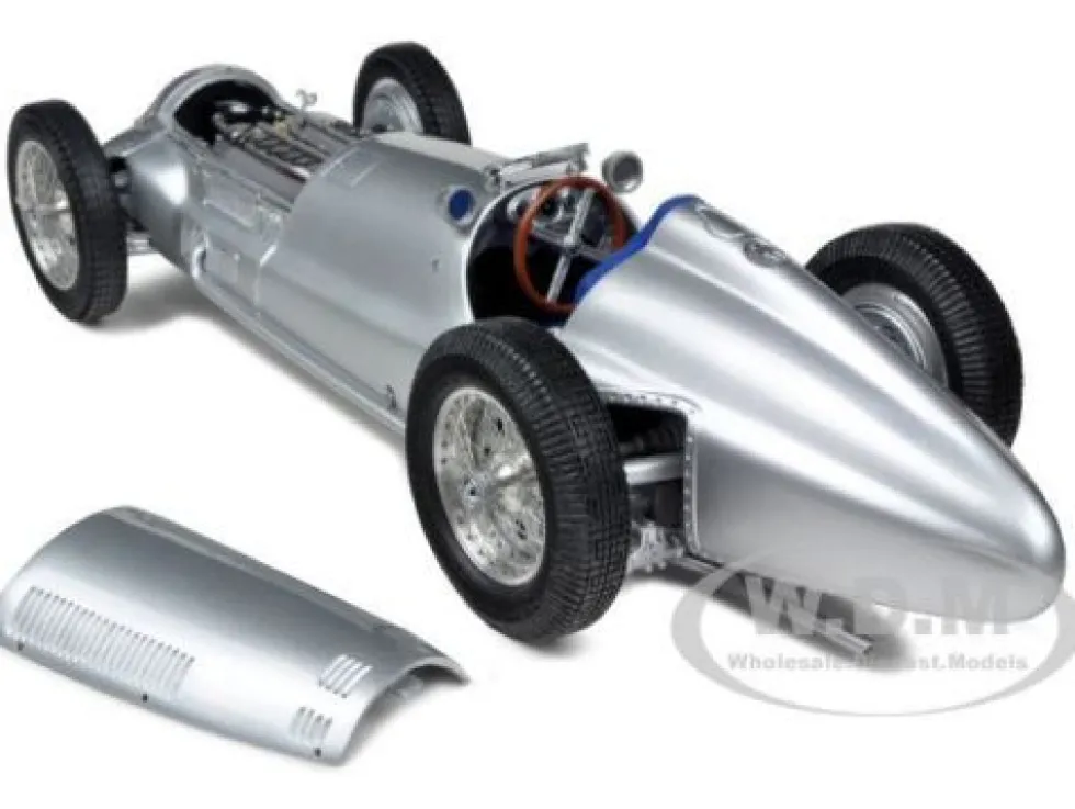 1938 Mercedes W 154 Silver 1/18 Diecast Car Model CMC 025