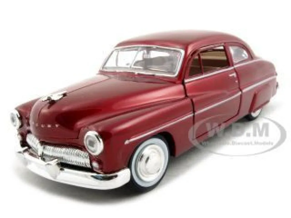 1949 Mercury Red 1/24 Diecast Car Model Motormax 73225