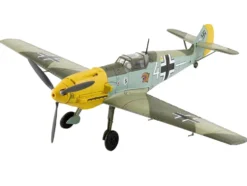 Messerschmitt Bf 109E-3 Fighter Aircraft "White 4, Unteroffizier Horst Perez, 4/JG 26" (1940) German Luftwaffe "Air Power Series" 1/48 Diecast Model by Hobby Master