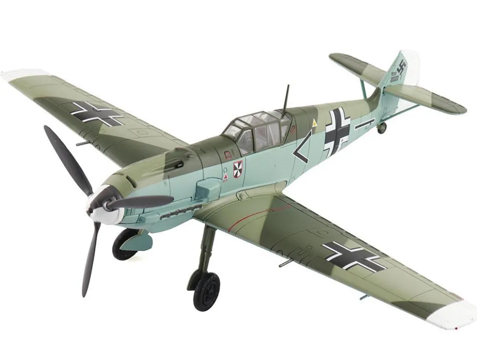 Messerschmitt BF 109E-4 Fighter Aircraft "Franz von Werra, II/JG-3" (1940) German Luftwaffe "Air Power Series" 1/48 Diecast Model by Hobby Master