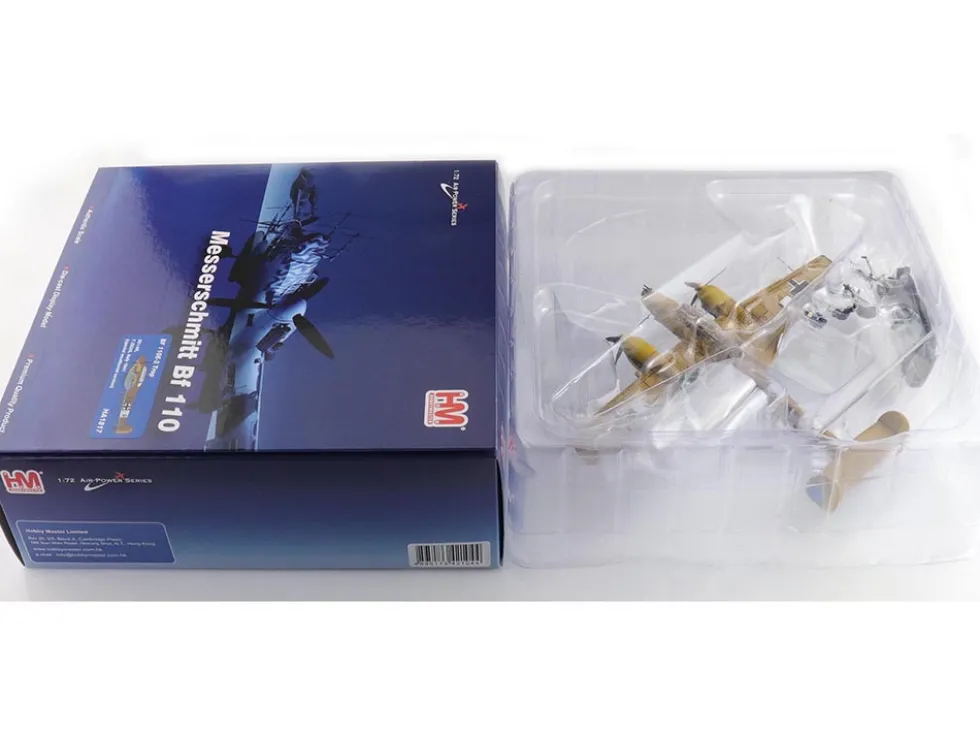 Messerschmitt BF 110E-2 Trop Fighter Aircraft "3U+AR, 7./ZG26, Italy" (1941) German Luftwaffe "Air Power Series" 1/72 Diecast Model by Hobby Master