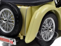 1947 MG TC Midget Yellow 1/18 Diecast Model Car Road Signature 92468