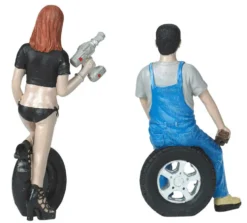 Michele Derek Tire Brigade 2 piece Figurine Set 1/18 Motorhead Miniatures 768