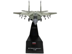 Mikoyan-Gurevich MiG-29 Fighter Aircraft "120th GvIAP, Domna Airfield" (2001) Russian Air Force 1/100 Diecast Model Airplane