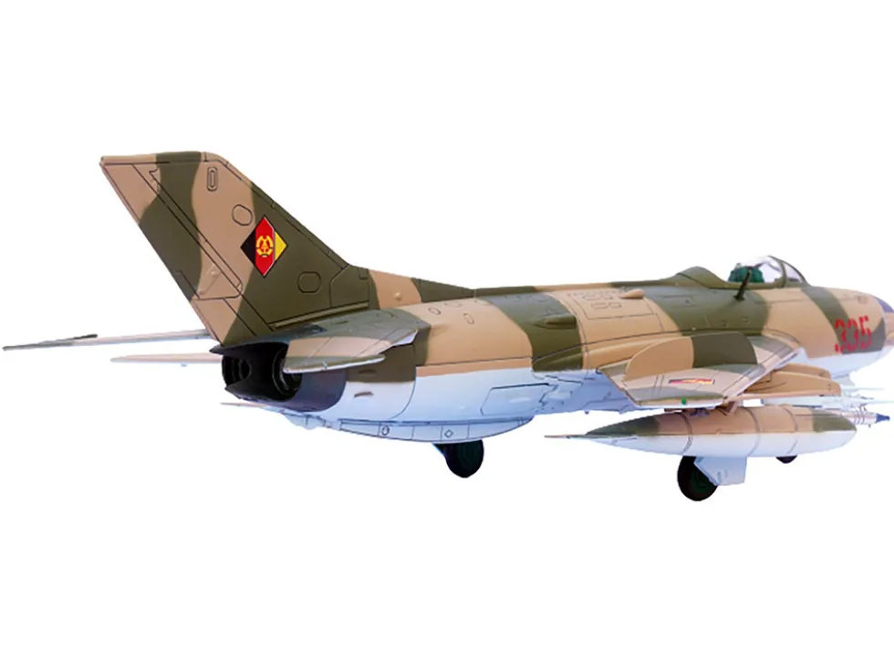 Mikoyan-Gurevich MiG-19PM Farmer-E Fighter Aircraft "Red 335" East German Air Force 1/72 Diecast Model by Panzerkampf