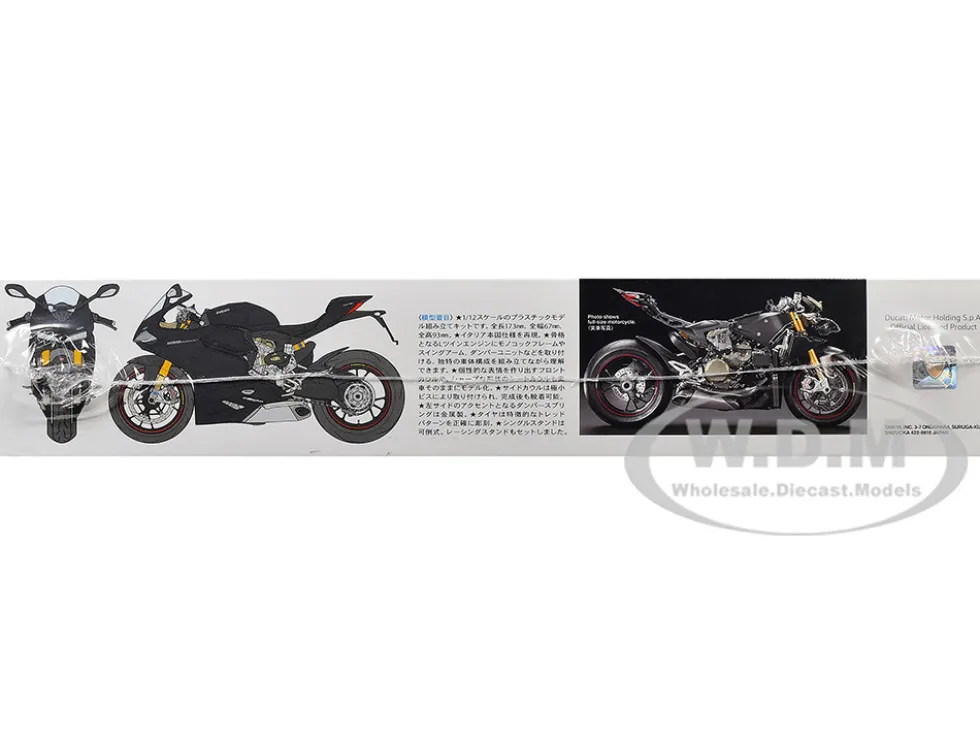 Model Kit Ducati 1199 Panigale S Motorcycle 1/12 Scale Model by Tamiya