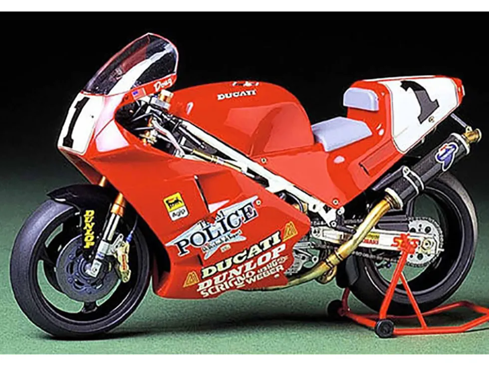 Model Kit Ducati 888 Superbike Racer Motorcycle 1/12 Scale Model by Tamiya