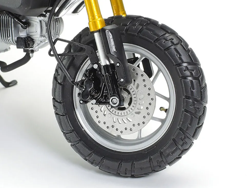 Model Kit Honda Monkey 125 Motorcycle 1/12 Scale Model by Tamiya