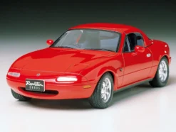 Model Kit Mazda Eunos Roadster 1/24 Scale Model by Tamiya