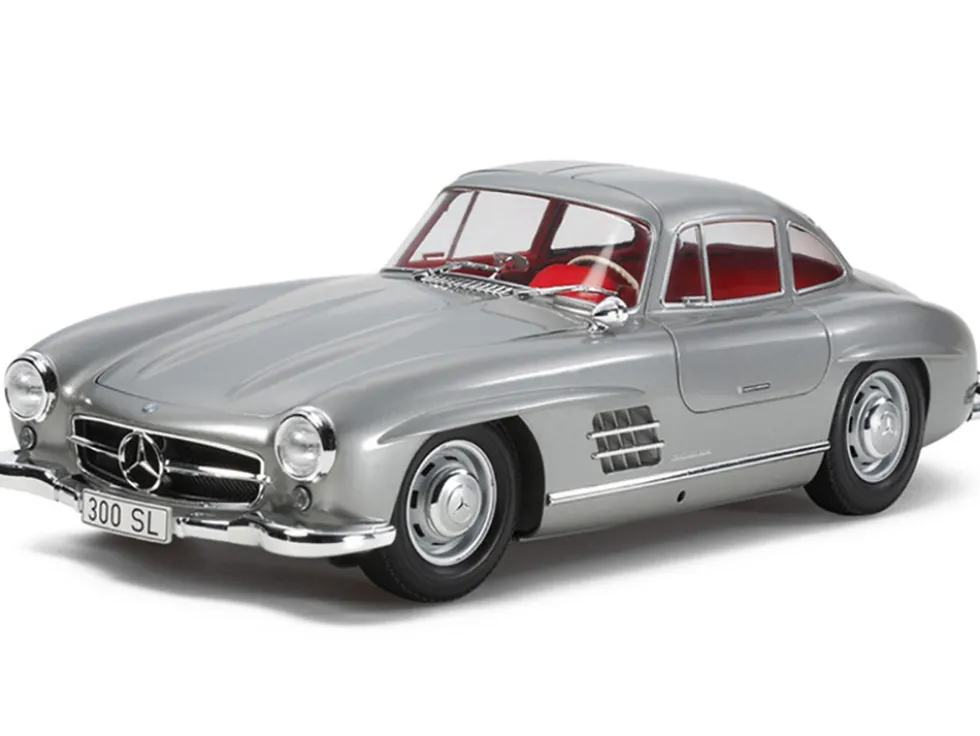 Model Kit Mercedes-Benz 300SL Gullwing 1/24 Scale Model by Tamiya