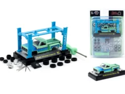 Model Kit 3 piece Car Set Release 82 Limited Edition to 8000 pieces Worldwide 1/64 Diecast Model Cars by M2 Machines