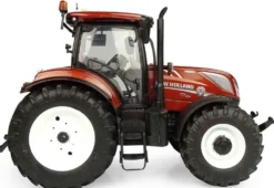 New Holland T7.225 Terracotta Edition Tractor Limited Edition 1000 pieces Worldwide 1/32 Diecast Model Universal Hobbies UH5376